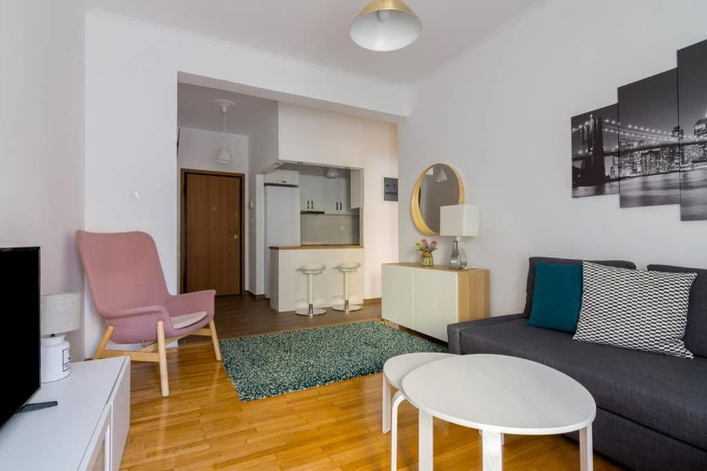 Brand New Decorated Flat For 4 Ppl In Pagrati Apartment Athens Luaran gambar